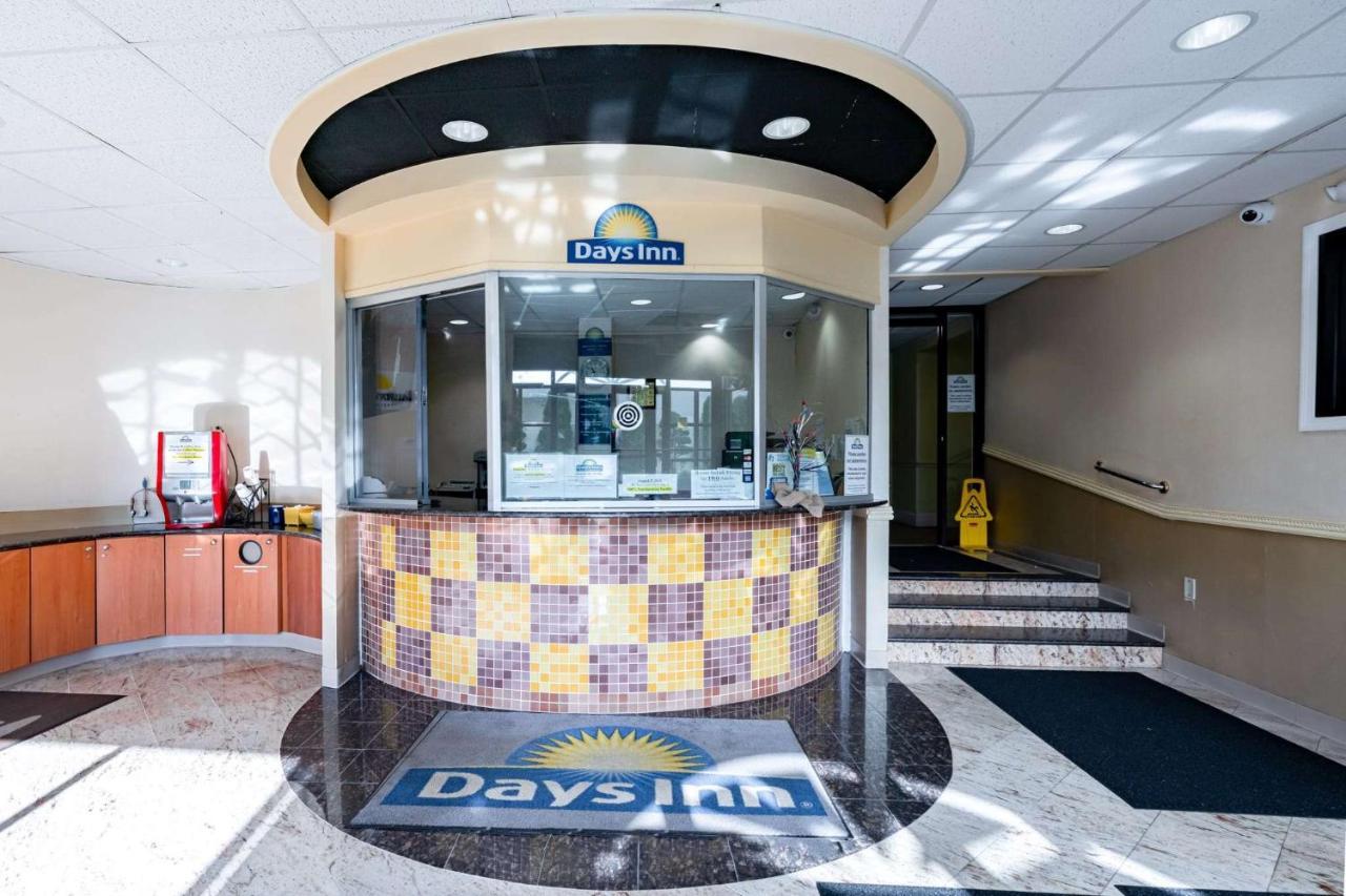 Days Inn By Wyndham Hartford/Closest Downtown Kültér fotó