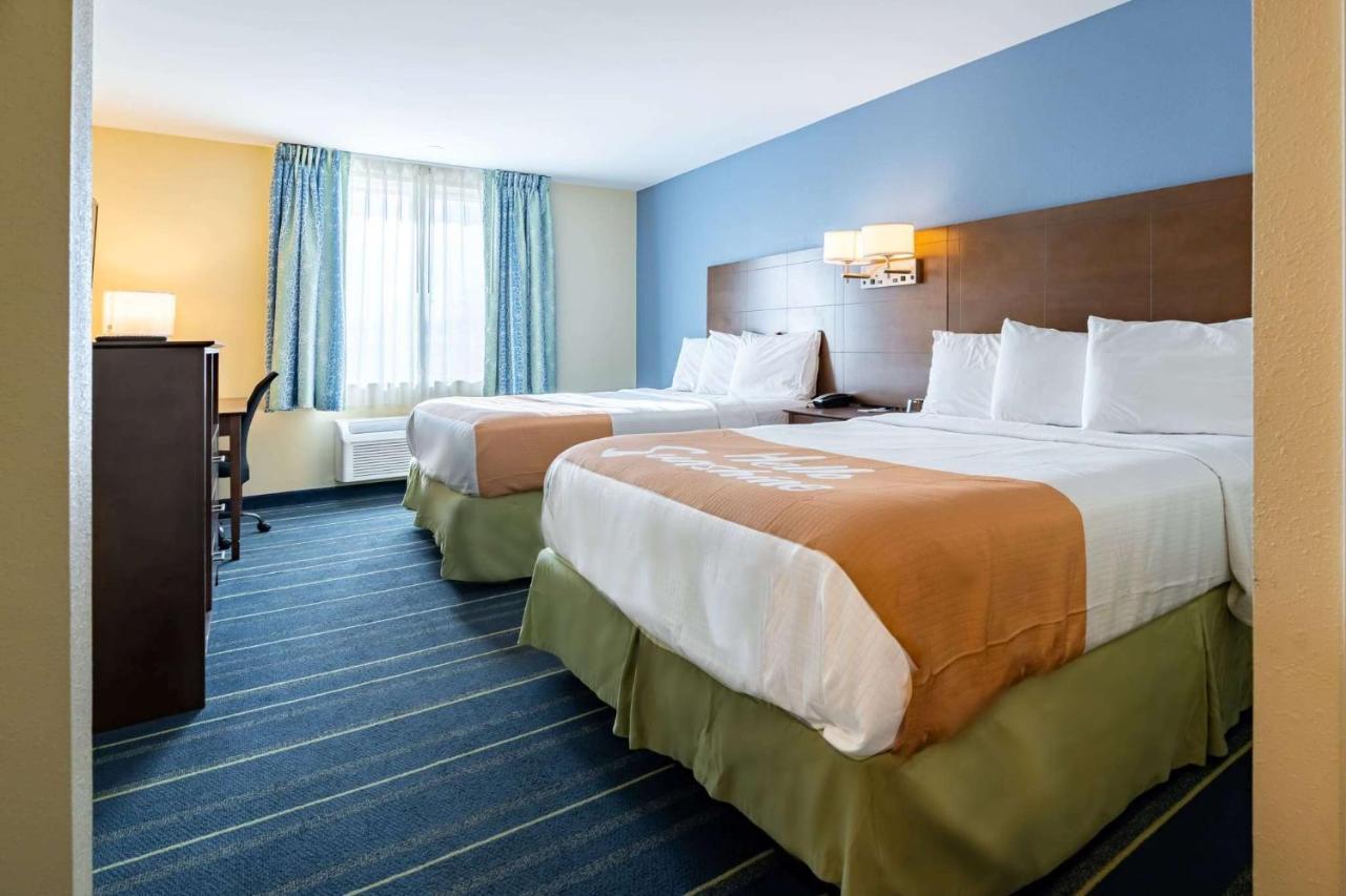 Days Inn By Wyndham Hartford/Closest Downtown Kültér fotó