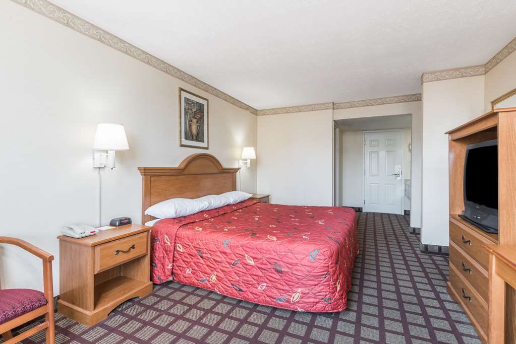 Days Inn By Wyndham Hartford/Closest Downtown Szoba fotó