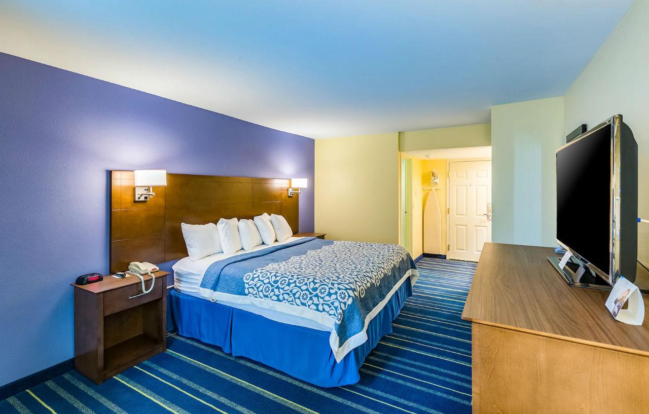Days Inn By Wyndham Hartford/Closest Downtown Kültér fotó